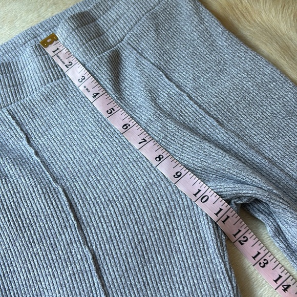 GARAGE Brand Ribbed Yoga Pants in Gray - Picture 3 of 7